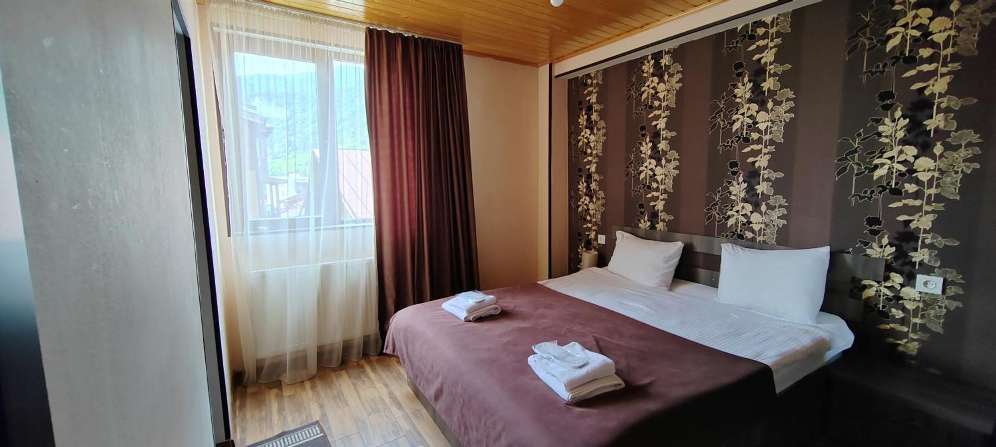 Hotel Svanseti Mestia Eksteriør bilde