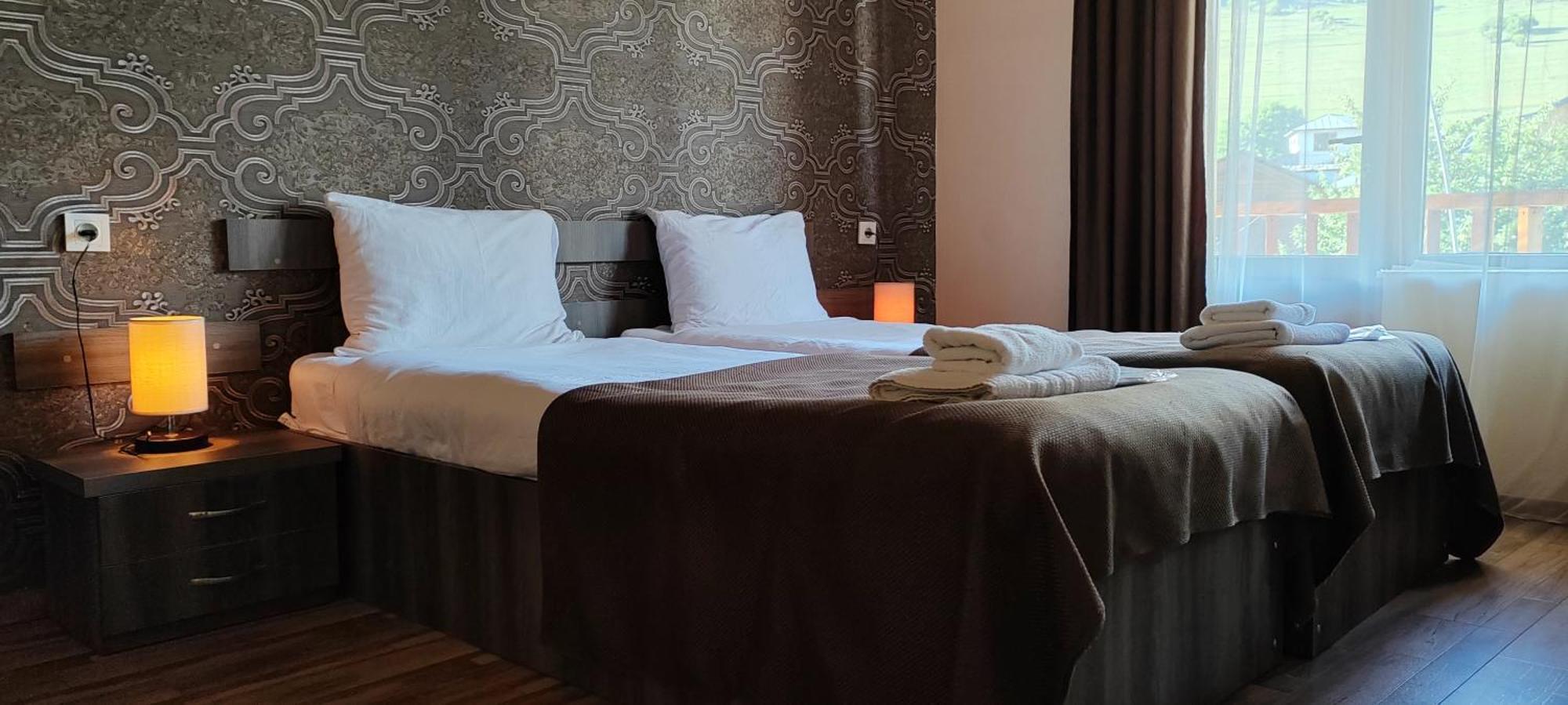 Hotel Svanseti Mestia Eksteriør bilde