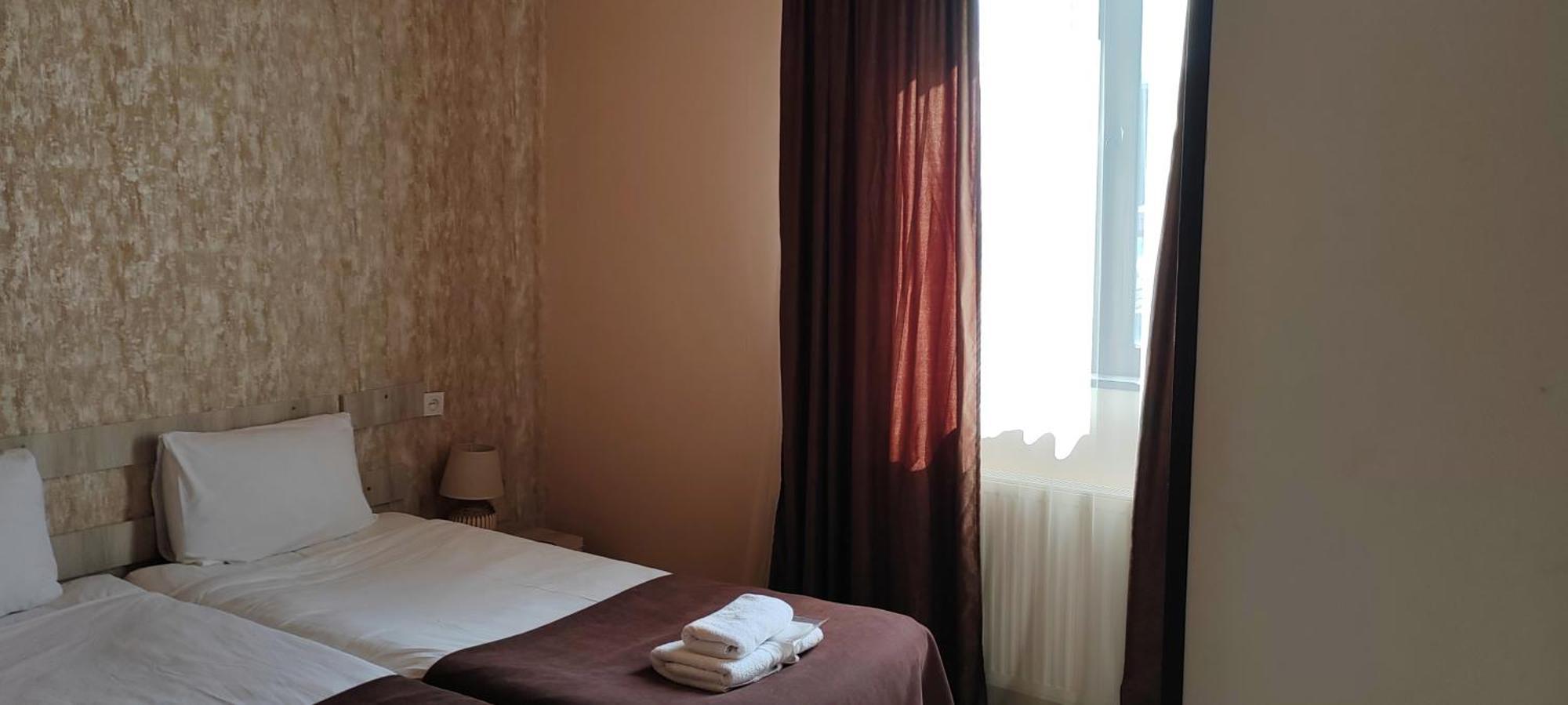 Hotel Svanseti Mestia Eksteriør bilde